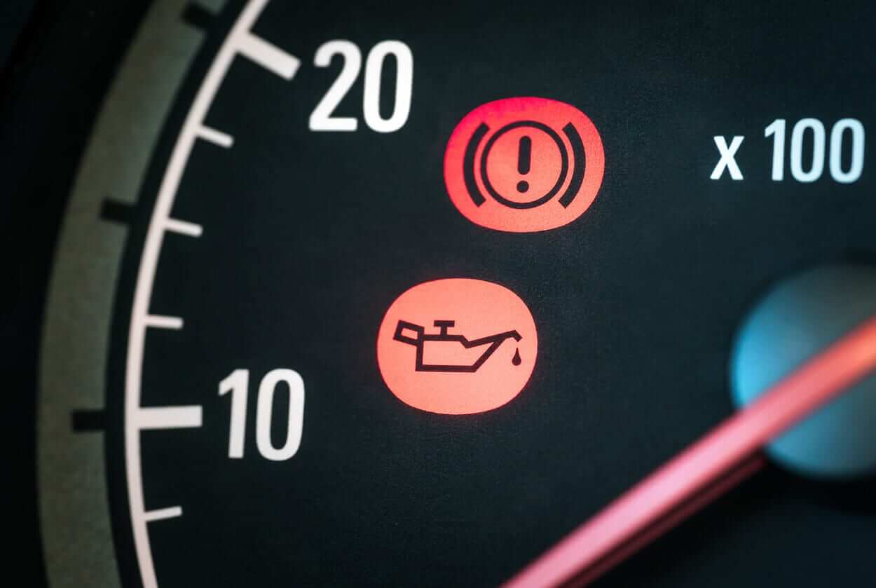Why My Engine is Ticking? Reasons Of Ticking Sound in Engine While Idling