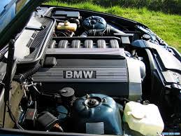 2005 BMW 325I